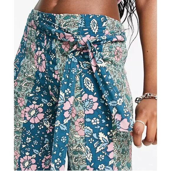 Free People bali sultry bohemian flared pants in blue multi L - Picture 1 of 8